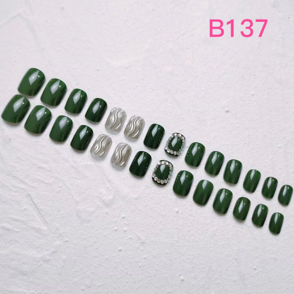 Short Nail Art—24 pieces/box +1 glue【28】