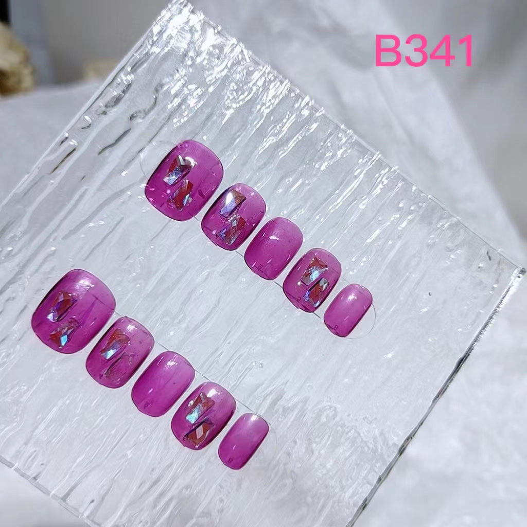 Short Nail Art—24 pieces/box +1 glue【28】