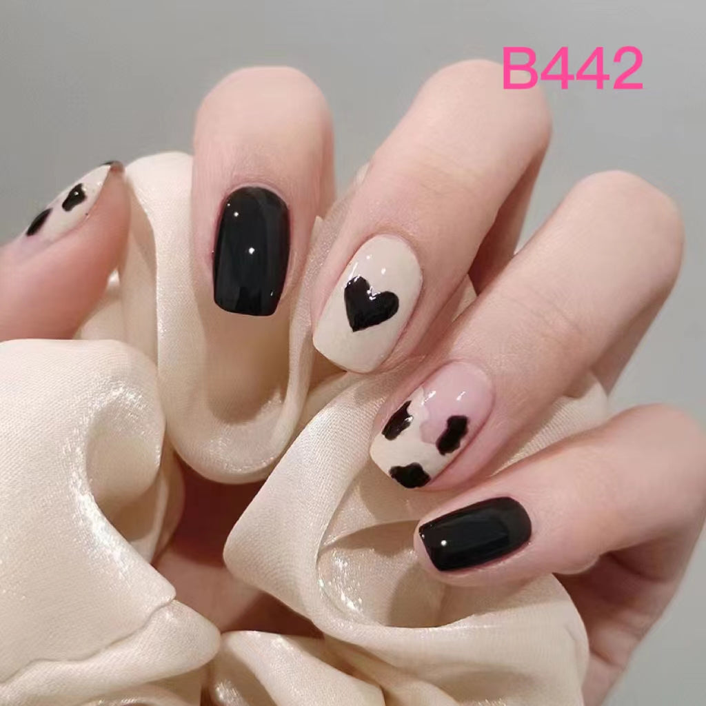 Short Nail Art—24 pieces/box +1 glue【28】