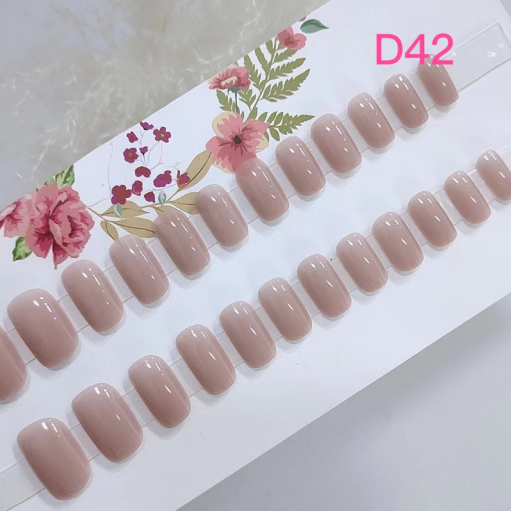 Pure Color Short Nail Art —24 pieces/box +1 glue【19】